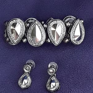 Tear drop bracelet & earring set